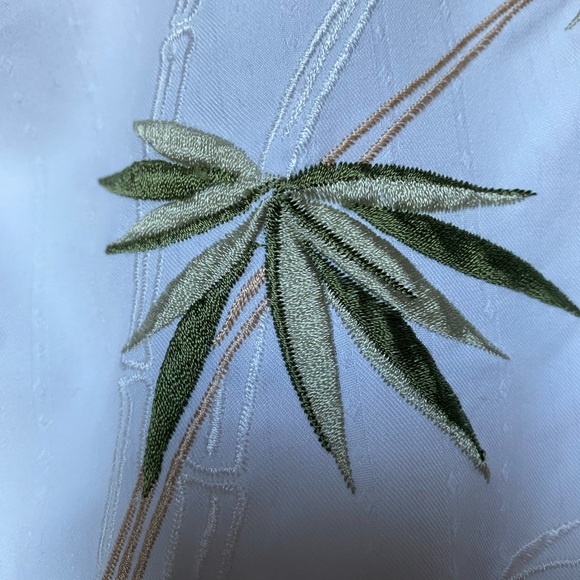 Premium Bamboo Art Embroidered Shirt size Medium Men’s - Picture 6 of 6